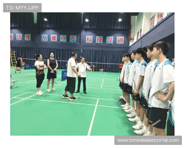 成都羽毛球队在锦标赛中的团队协作表现分析与评价 成都羽毛球队在锦标赛中的团队协作表现分析与评价